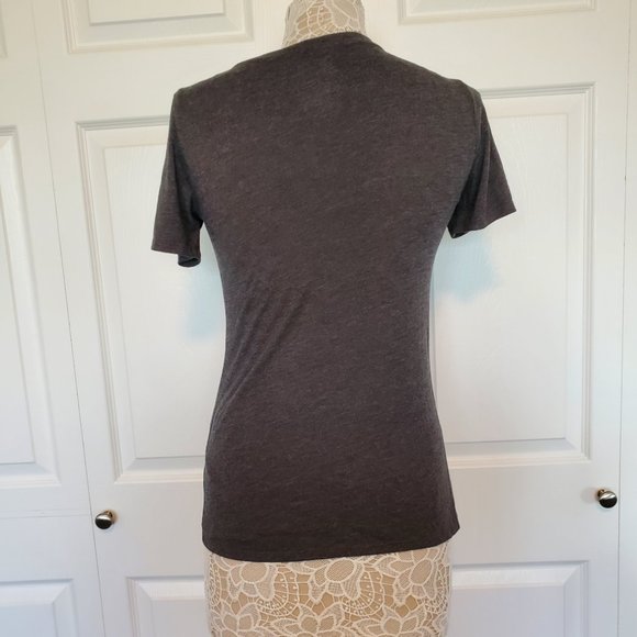 Nike Eagles Short Sleeve Top 8423 - Picture 5 of 7